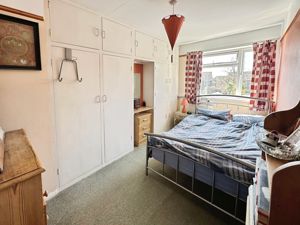 HEATH ROAD- click for photo gallery